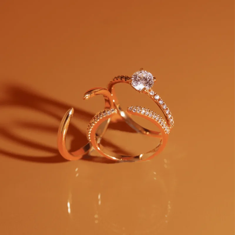 Bold Diamond Accent Claw Ring - Chic Fine Jewelry for Women - Image 3