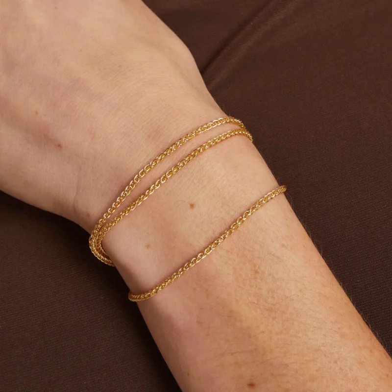 Timeless Wheat Chain Bracelet - Classic Everyday Jewelry for Women - Image 4